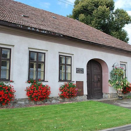 Rodinne Ubytovani Na Habesi Crhov Buitenkant foto