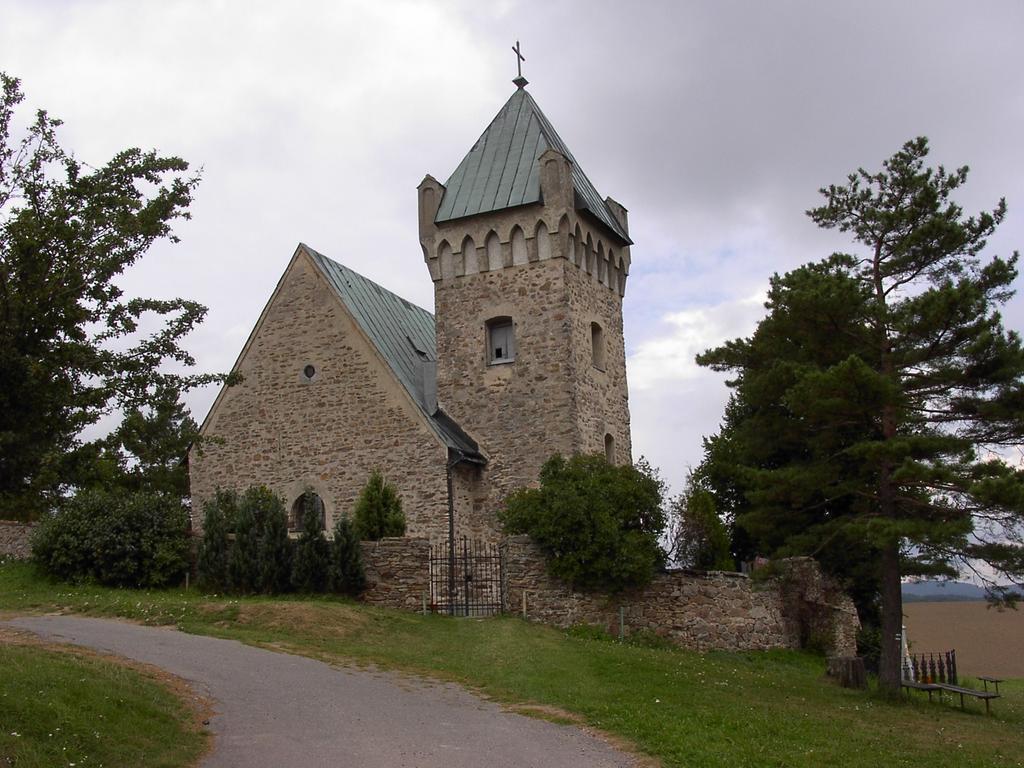 Rodinne Ubytovani Na Habesi Crhov Buitenkant foto